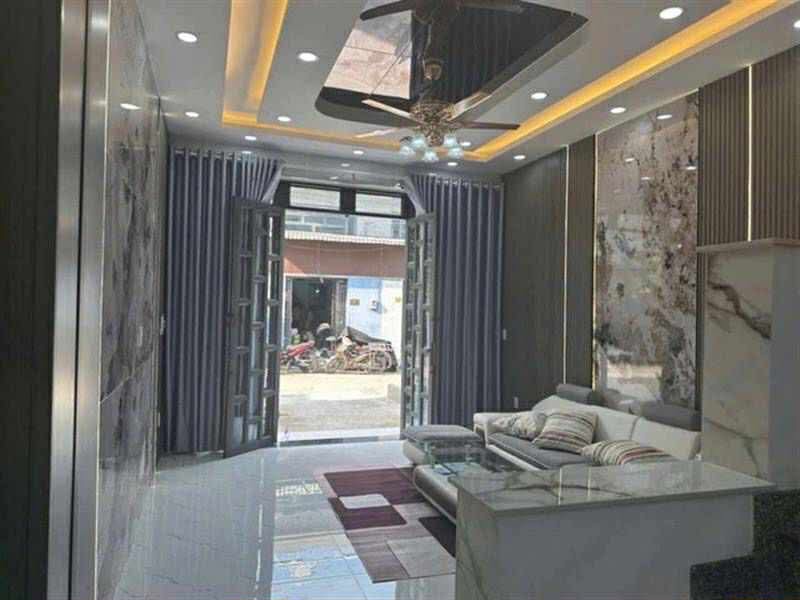 BHH B, Bình Tân--Đường số 4, 3 tầng BTCT. Đường 7m--Dt 4x13m. Nhỉnh 5ty